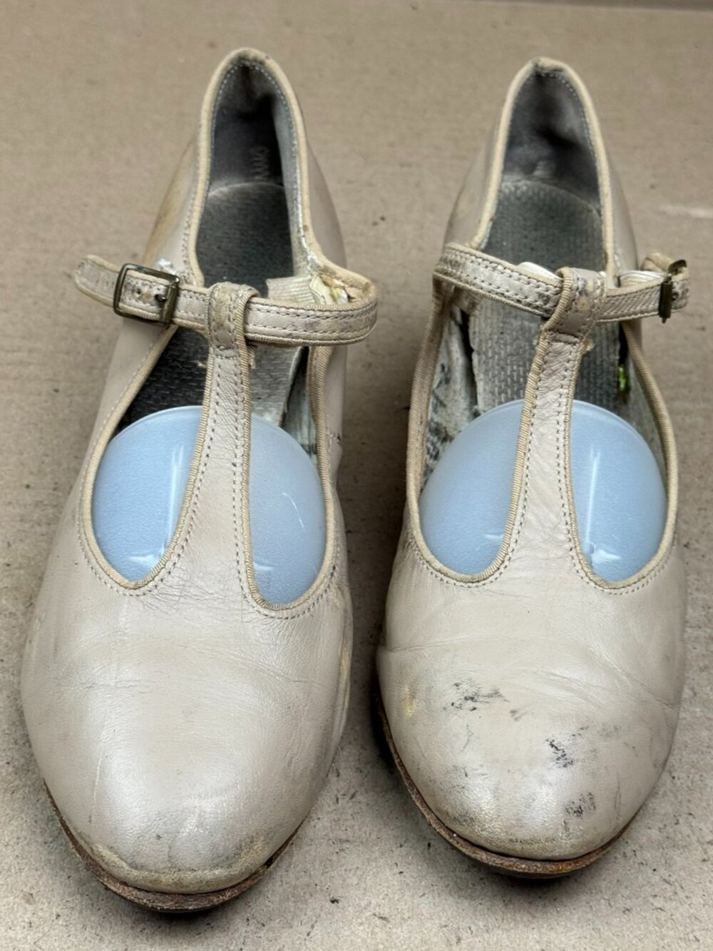 unbranded Women T-Strap Dance Shoes No size tag see measurement fit 5.5 damage